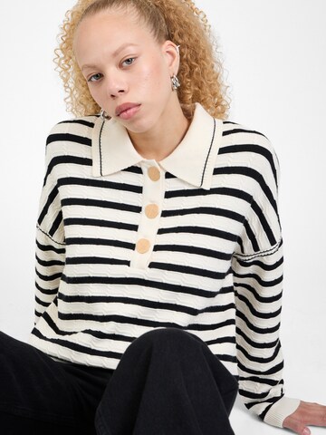 VILA Sweater 'Malfine' in Beige
