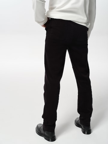 ABOUT YOU x Jaime Lorente Regular Trousers 'Caspar' in Black