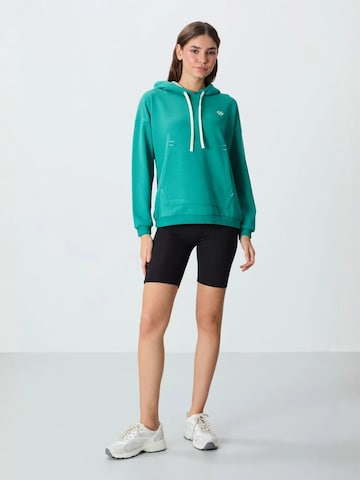 Tommy Life Sweatshirt in Green