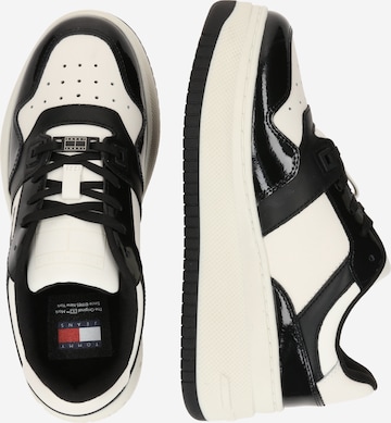 Tommy Jeans High-Top Sneakers 'Retro Basket' in White