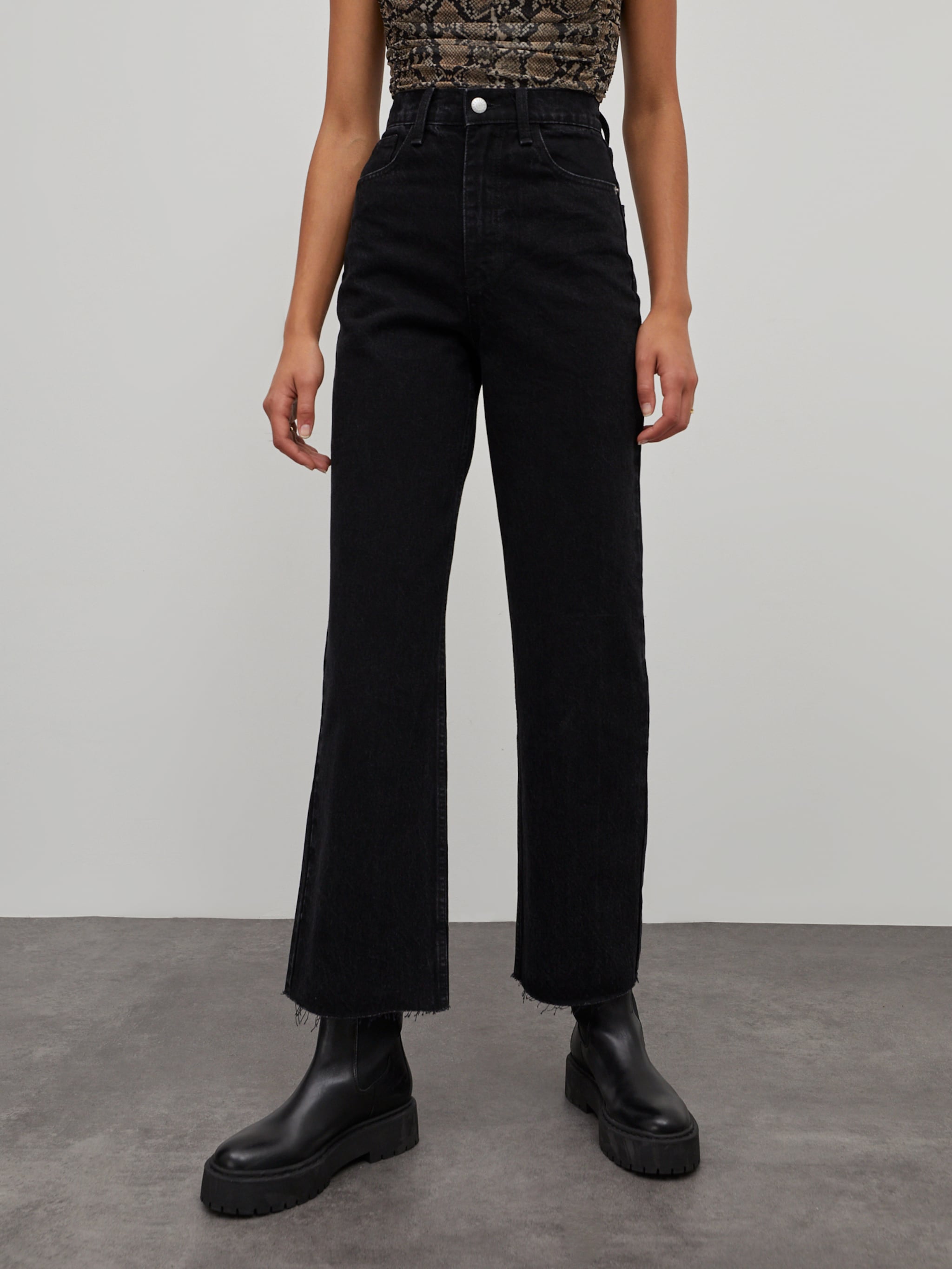 EDITED Produkte Jeans 'Esra' black denim