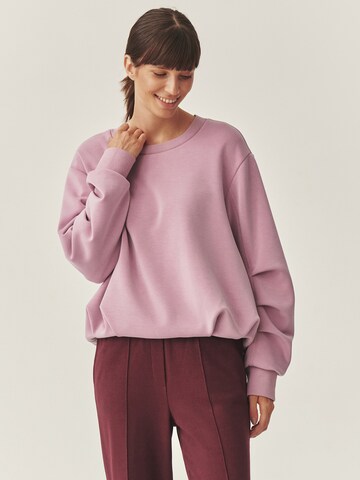 TATUUM Sweatshirt in Purple: front