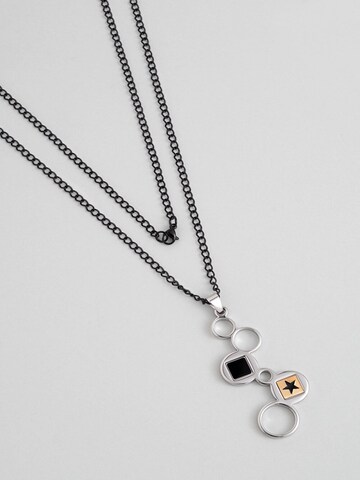 So Chic Kette in Schwarz: Vorderseite
