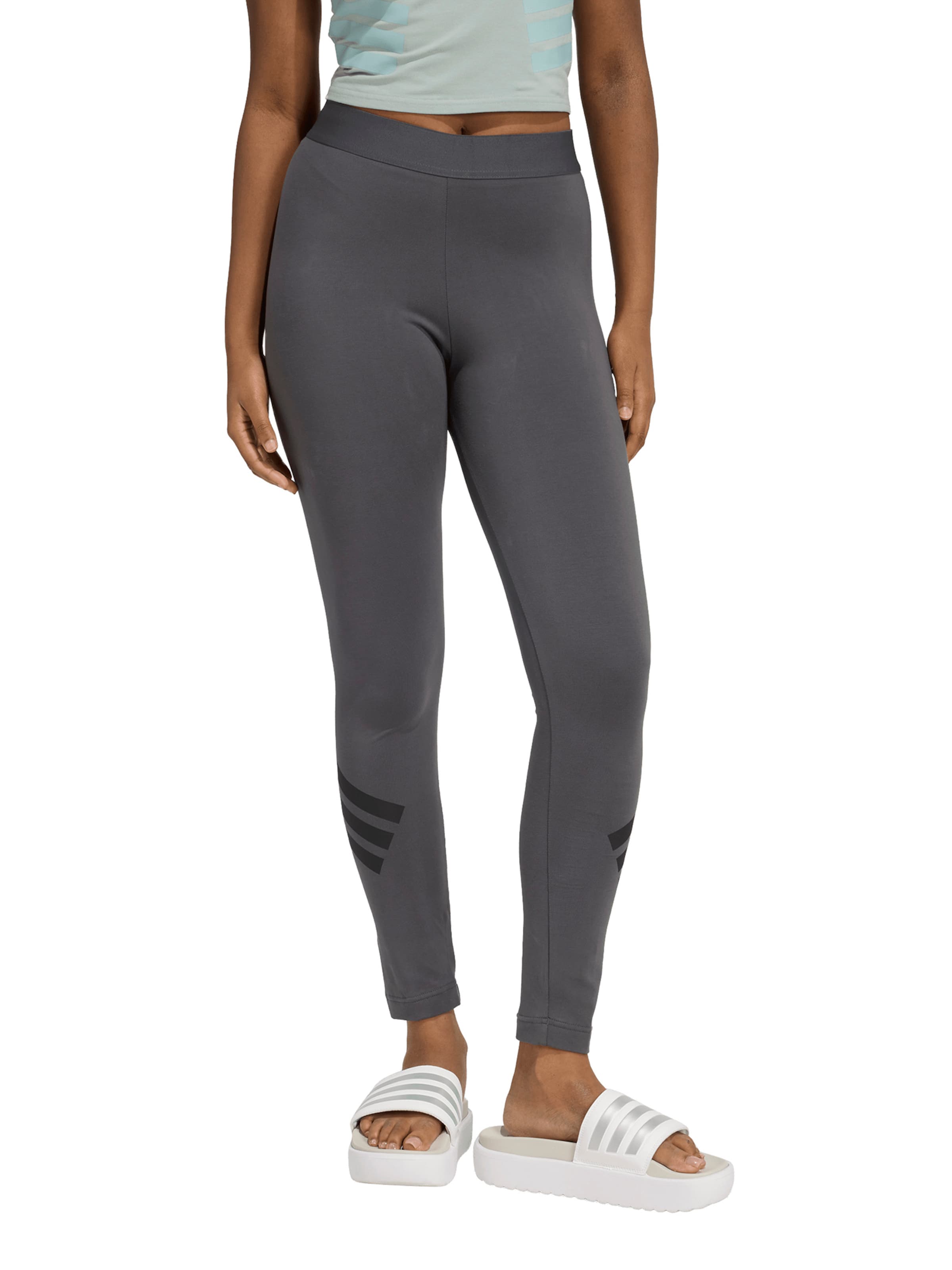 Skinny Pantaloni sport 'Future Icons' de la ADIDAS SPORTSWEAR pe gri: față