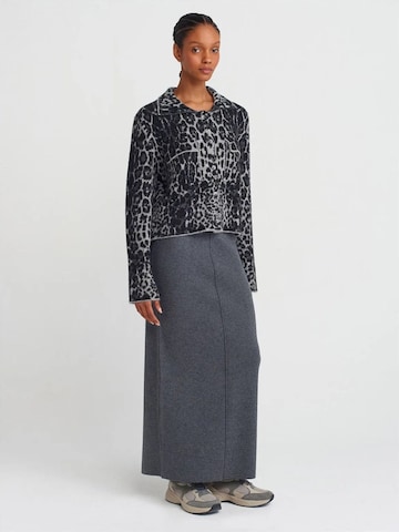 Cardigan 'Strickjacken' Dilvin en gris