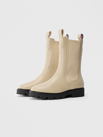 TOMMY HILFIGER - Botas Chelsea en beige: frente