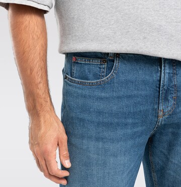 MAC Regular Jeans in Blau