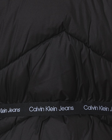 Calvin Klein Jeans Jacke in Schwarz