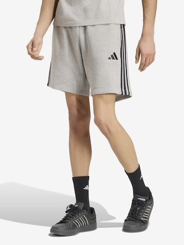 ADIDAS SPORTSWEARLoosefit Sportske hlače - siva boja: prednji dio