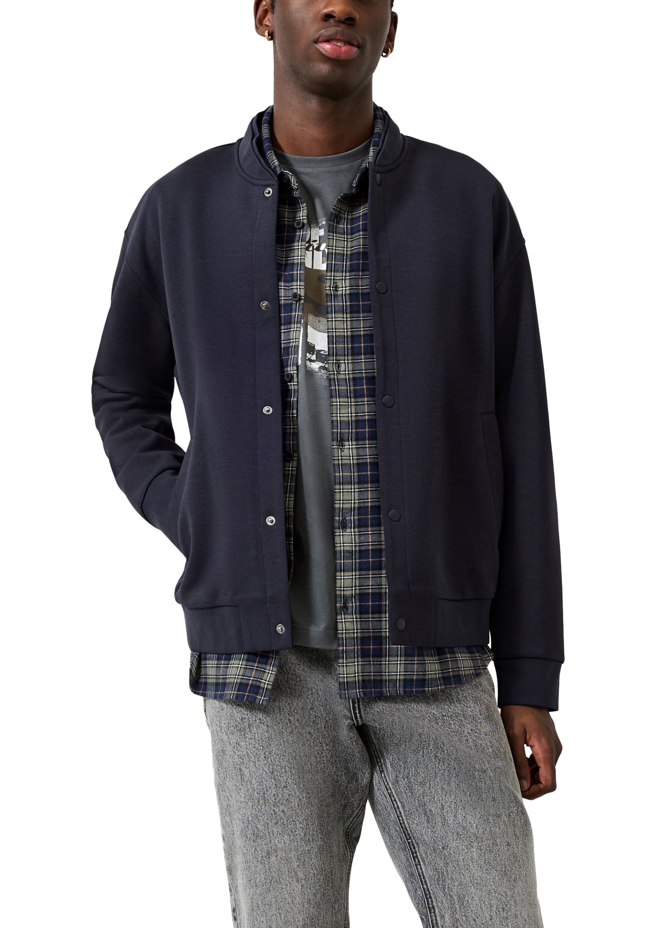 QS Sweat jacket in Blue: front