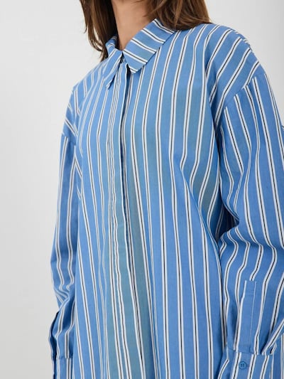 NORR Blouse 'Maloa' in de kleur Blauw / Zwart / Wit, Productweergave