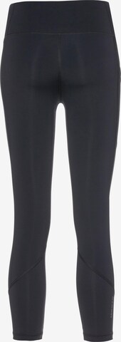 MAMMUT Skinny Workout Pants 'Massone' in Black