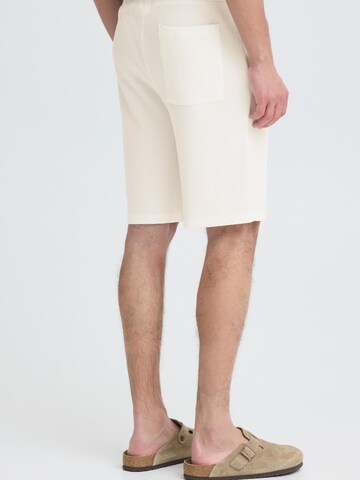 Casual Friday - regular Pantalón ' CFUlf ' en blanco