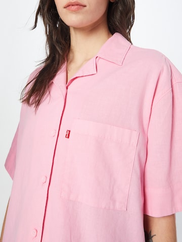 LEVI'S ® Pluus 'Ari SS Resort Shirt', värv roosa