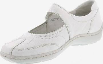 WALDLÄUFER Ballet Flats in White: front