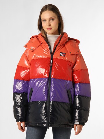 Tommy Jeans Kurtka zimowa 'Alaska' w kolorze czerwony: przód