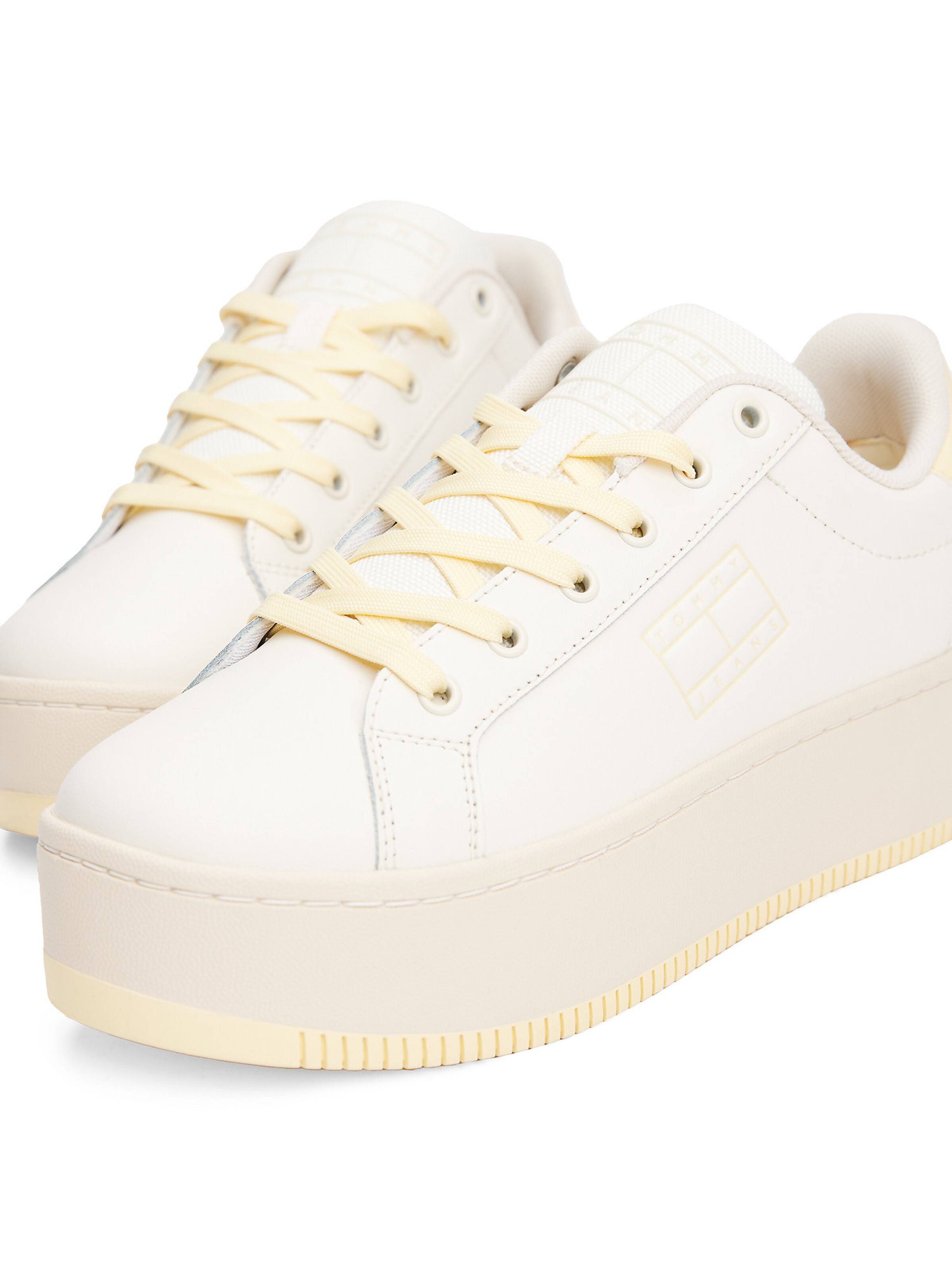 Tommy Jeans Sneakers 'Essential' in Beige