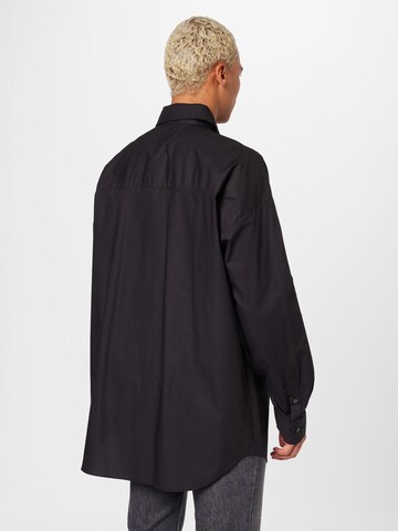 DIESEL - Comfort Fit Camisa em preto