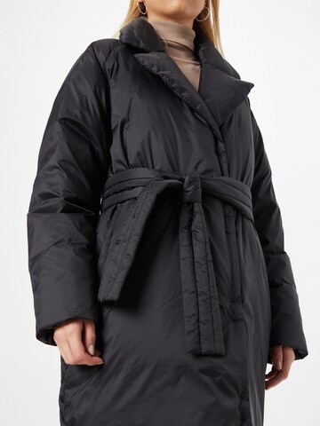 Manteau d’hiver ESPRIT en noir