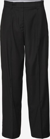 Regular Pantalon à plis VERO MODA en noir : devant