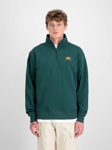 ALPHA INDUSTRIES Sweatshirt in Green: front