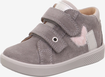 SUPERFIT - Sapato de primeiros passos 'SUPIES' em cinzento: frente
