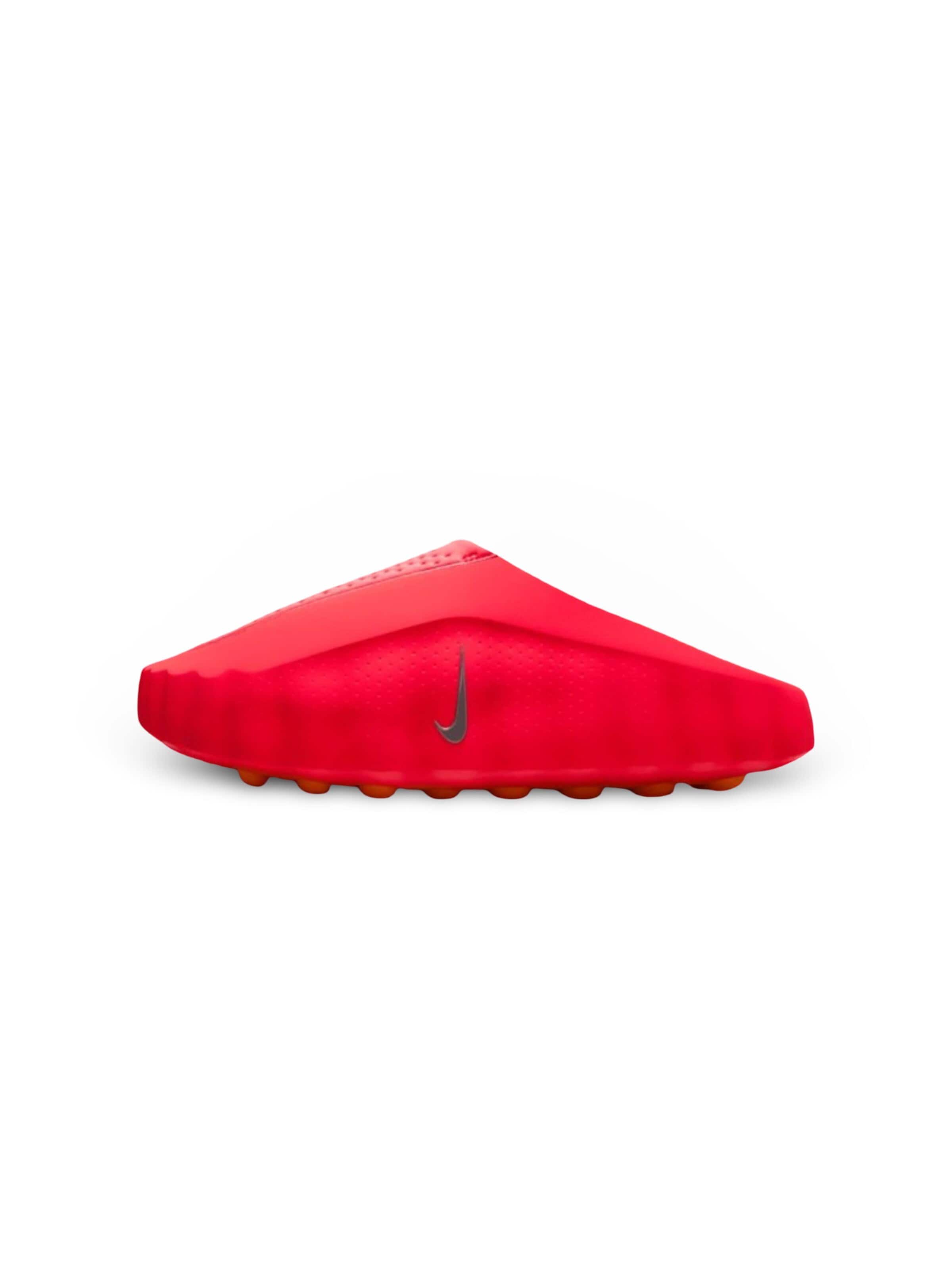 NIKE Slip-Ons in Red: front