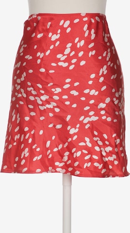 TOPSHOP Skirt in M in Red: front