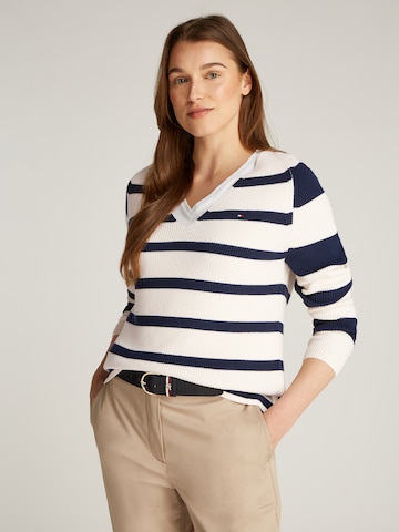 Pull-over TOMMY HILFIGER en blanc : devant