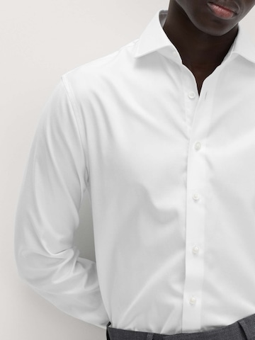 Coupe slim Chemise Marks & Spencer en blanc