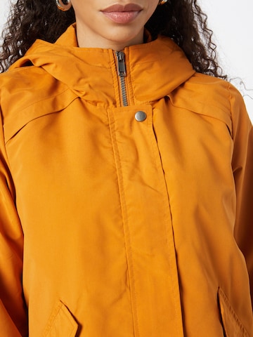 VERO MODA Between-Season Jacket 'Zoa' in Yellow