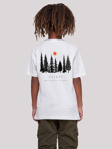 T-Shirt 'Escape Discover the World Forest' F4NT4STIC en blanc