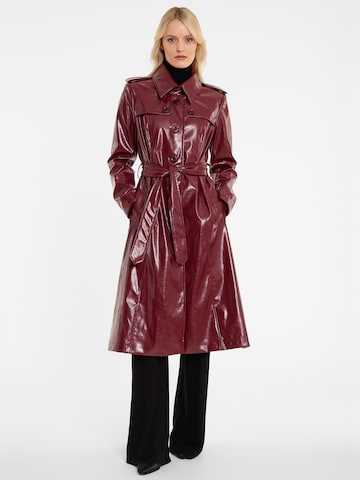 Ana Alcazar Mantel ' Acela ' in Rot: Vorderseite