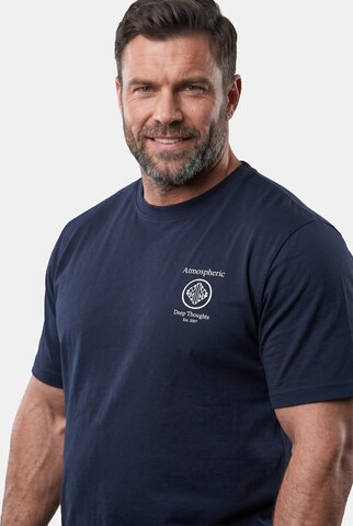Men Plus Shirt in Blue