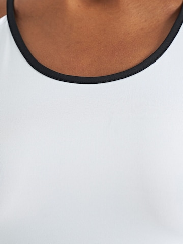 Tommy Life Sporttop 'Aktive Oberteile'‌‌‌‌‌ in Weiß