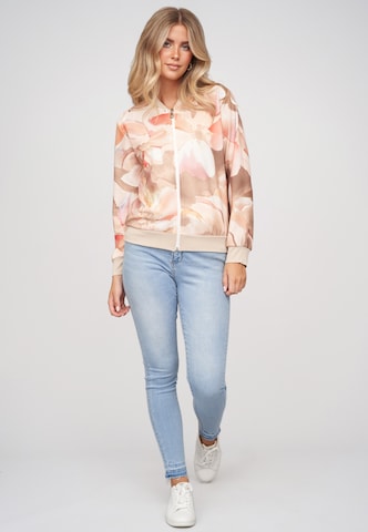 Cloud5ive Between-Season Jacket in Beige