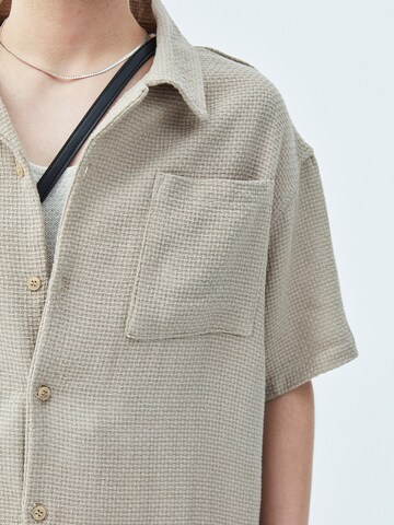 VAMOS CLO Comfort fit Button Up Shirt 'Indre' in Beige