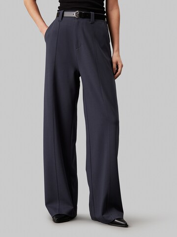 Calvin Klein Jeans Wide leg Bandplooibroek in Zwart: voorkant