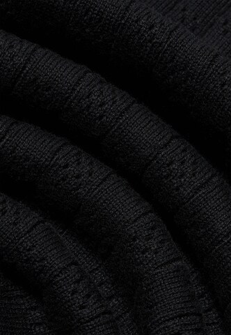 Maglietta di BLKVIS in nero