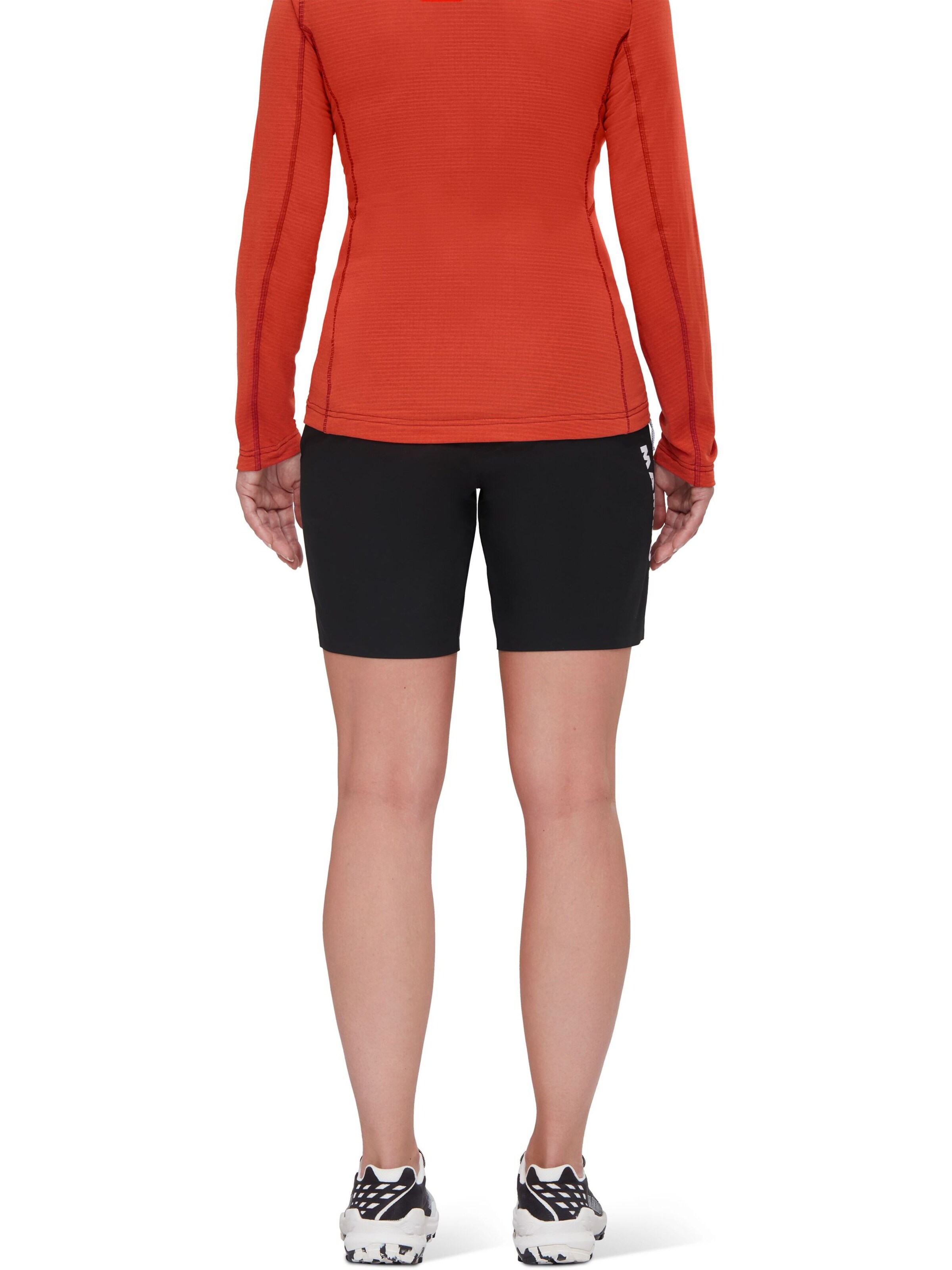 MAMMUT Regular Outdoor Pants in Black