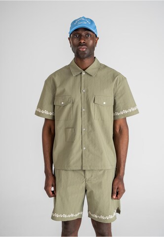 Comfort fit Camicia 'Western' di Prohibited in verde: frontale