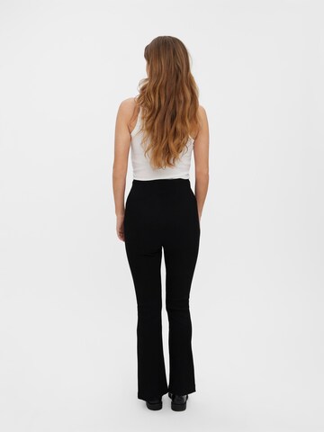 VERO MODA Flared Hose 'Klara' in Schwarz