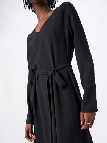 ABOUT YOU - Vestido 'Jenny' em preto