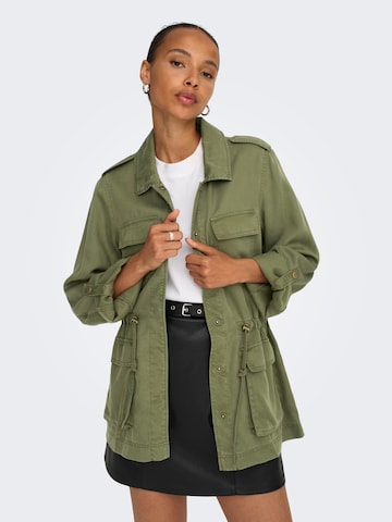 ONLY Демисезонная куртка 'New Kenya' в Зеленый: спереди