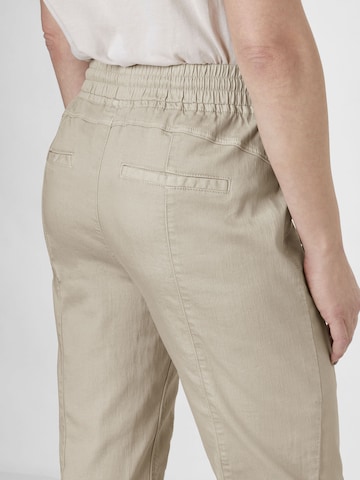 PADDOCKS Tapered Pants in Beige