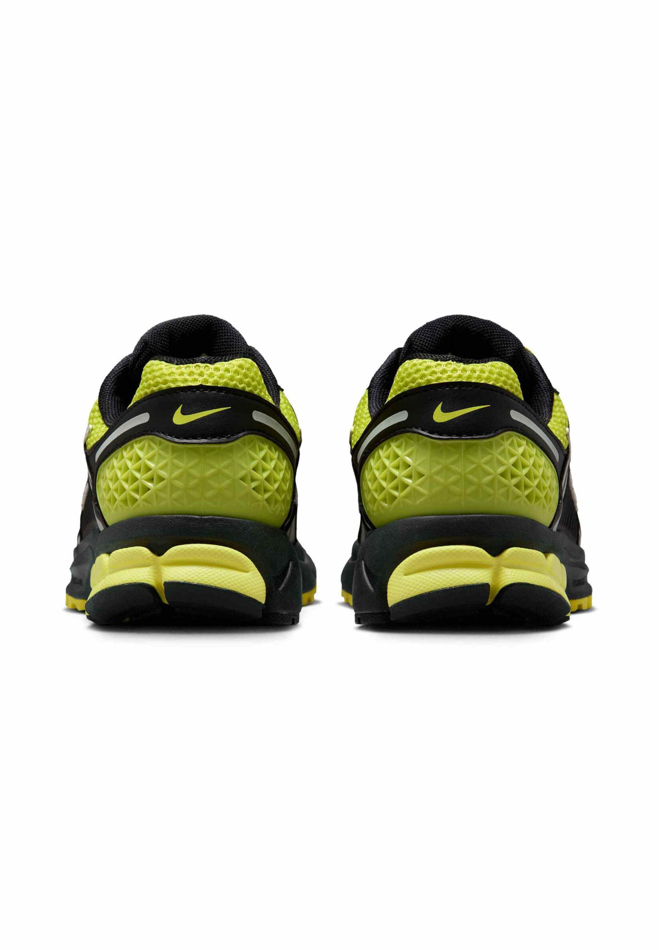 Nike Sportswear Sneaker low 'ZOOM VOMERO 5' i grøn