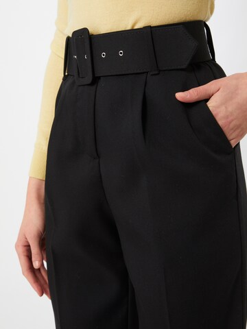 VERO MODA Tapered Pleat-front trousers in Black