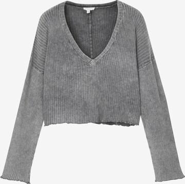 Pull&Bear Sweter w kolorze szary: przód