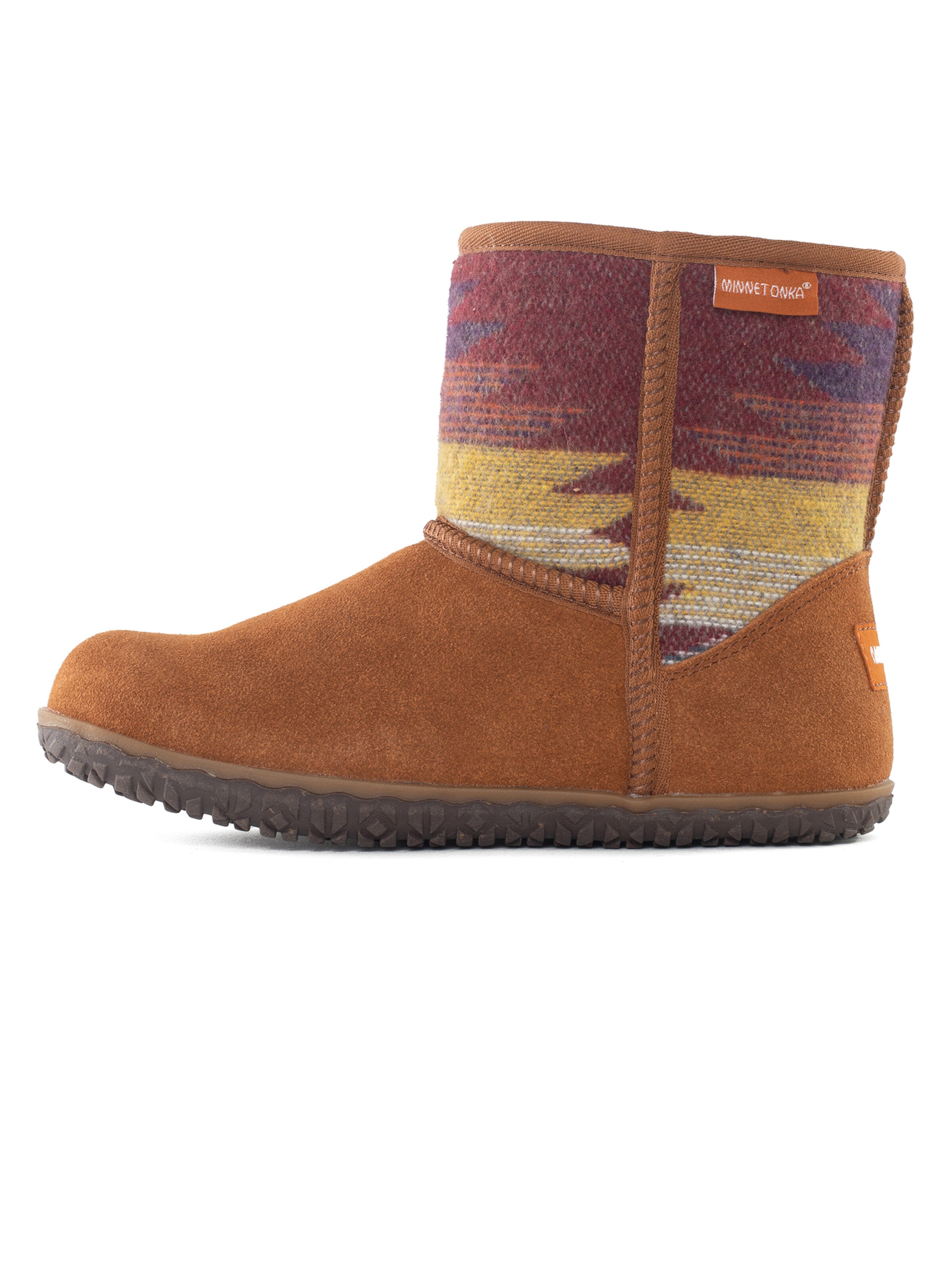 Botine 'Tali' de la Minnetonka pe maro