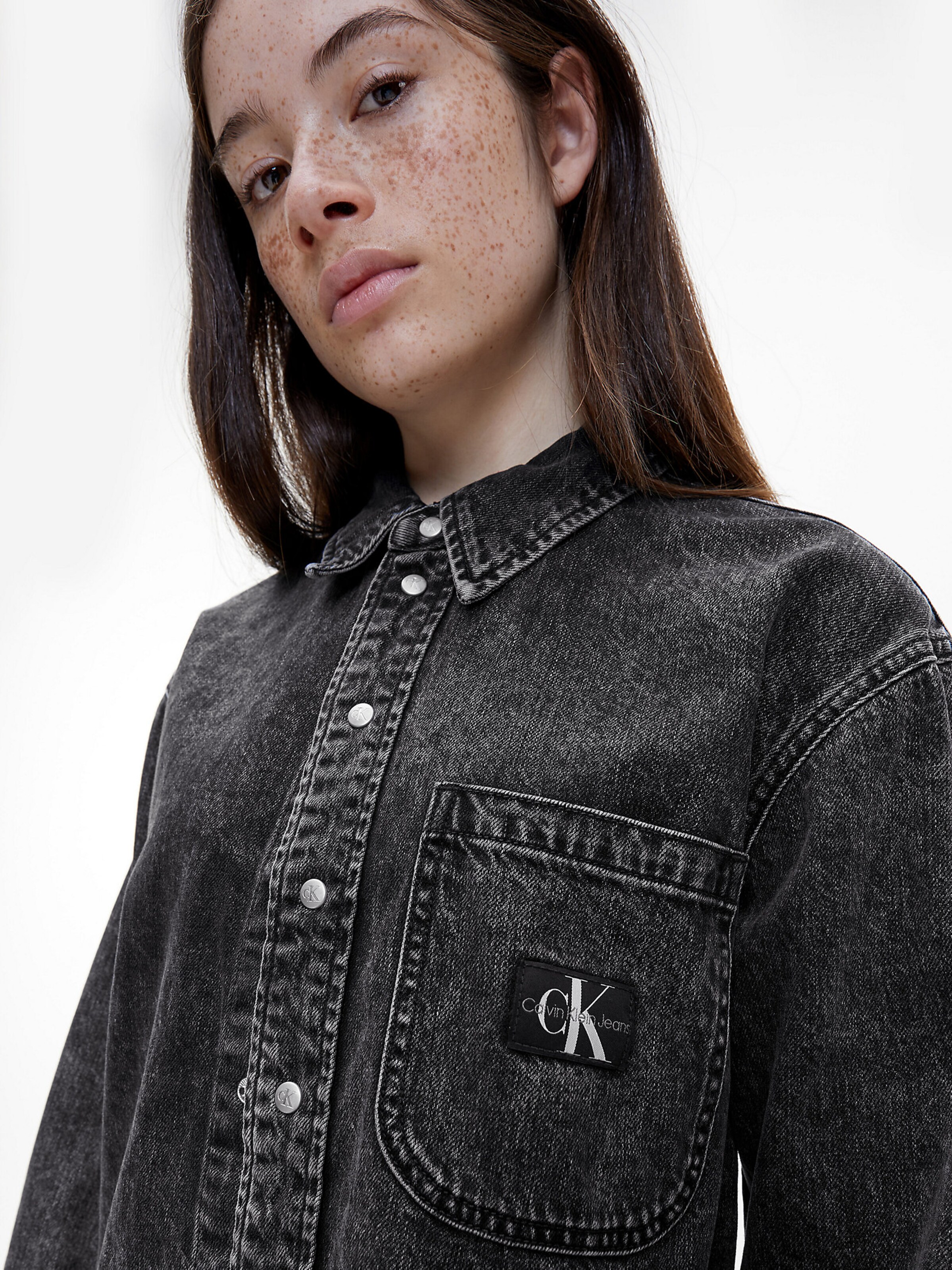 Frauen Shirts & Tops Calvin Klein Jeans Shirt in Schwarz - HV08351 Frauen Shirts & Tops Calvin Klein Jeans Shirt in Schwarz - HV08351